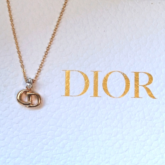 Christian Dior ✨️Cat Eye Gemstone Pendant 1990s Vintage Gold Plated Necklace - Picture 3 of 13